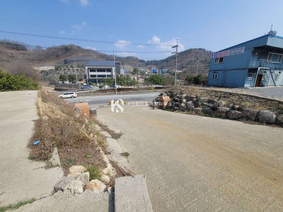 충남 금산군 복수면 다복리 추부IC 차량 10분내외 진입로 폭 8M 대형 공장 매매 매매 매물번호 11854 사진 16
