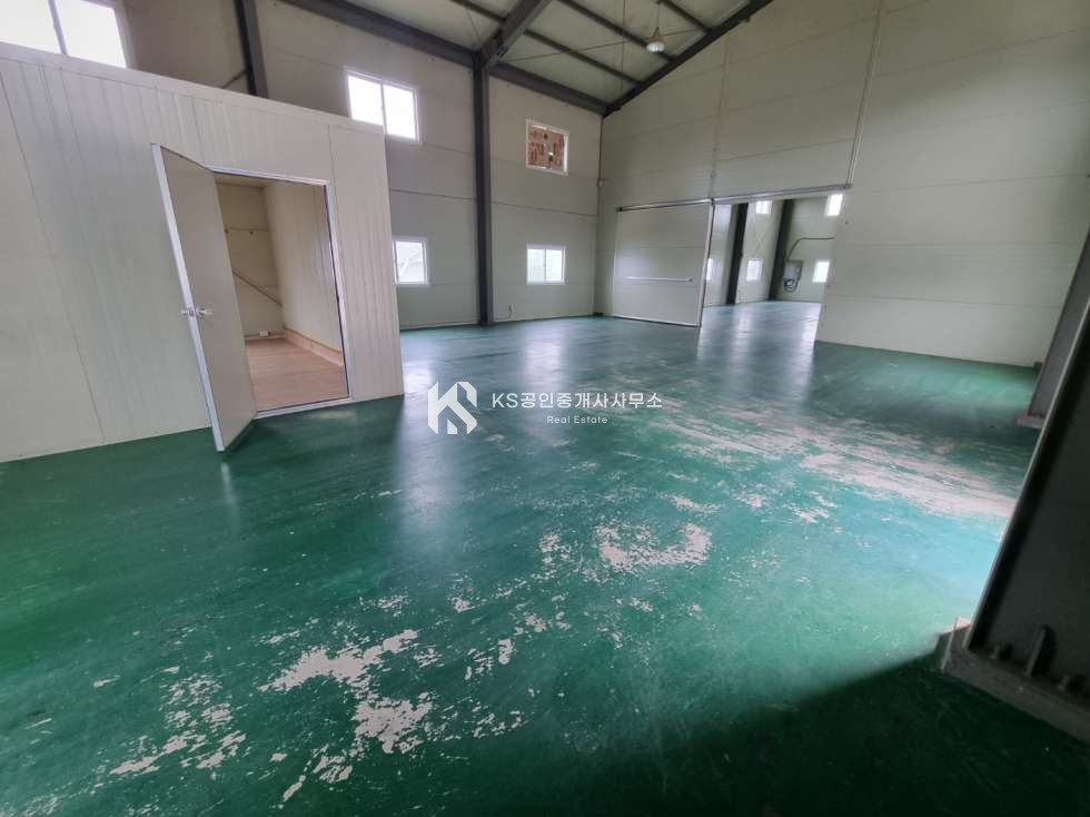 충북 청주서원구 현도면 시목리 주1동 신탄진에서 가까운 전용 90평 준신축 창고 월세 매물번호 12043 사진 4