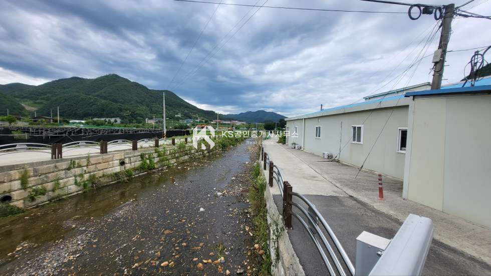 충남 금산군 복수면 백암리 안영 IC 11분거리 천변 조용한 공장 매매 매매 매물번호 12077 사진 6