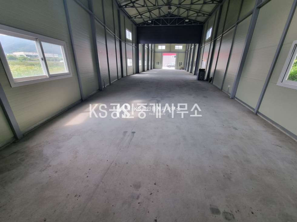 충남 금산군 추부면 자부리 주2동 추부ic 3분 층고 약8M 마당 넓은 준신축 창고 월세 매물번호 12095 사진 6