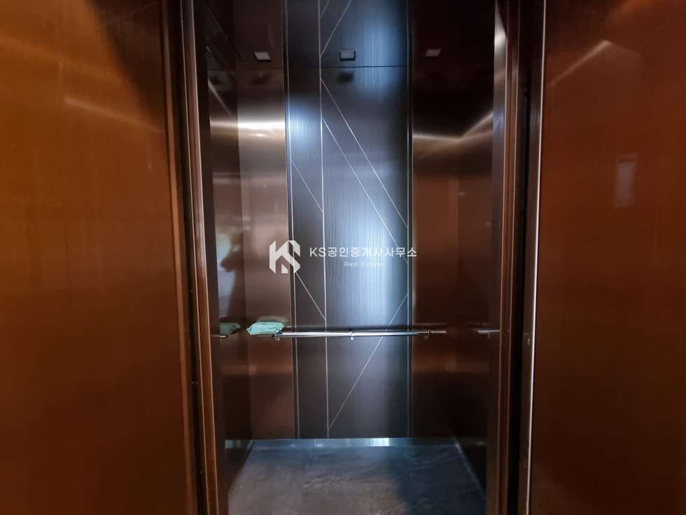 대전 유성구 지족동 대로변에 위치한 공실 없는 상가 건물 매매 매물번호 12120 사진 3