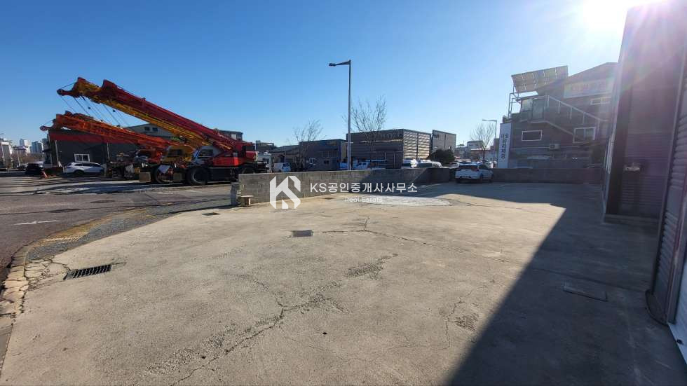 대전 유성구 복용동 대전창고임대 대전 복용동 도로변 접근성 좋고 마당넓은 저렴한 창고 임대 월세 매물번호 12174 사진 4